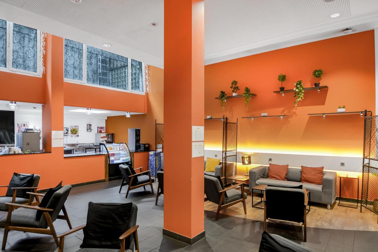 Neuchatel City Hotel Esterno foto